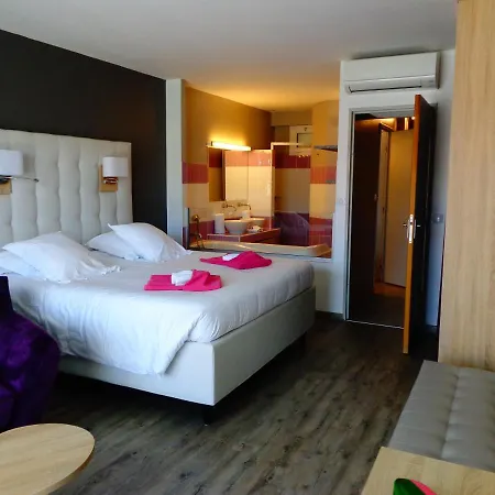 Le Jardin D'eden Réservé Aux Couples Hotel 4*