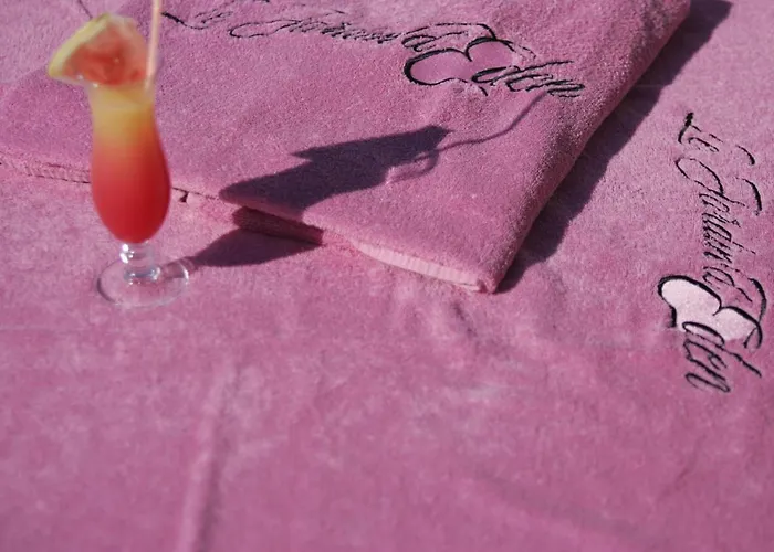 Le Jardin D'eden Réservé Aux Couples 4*