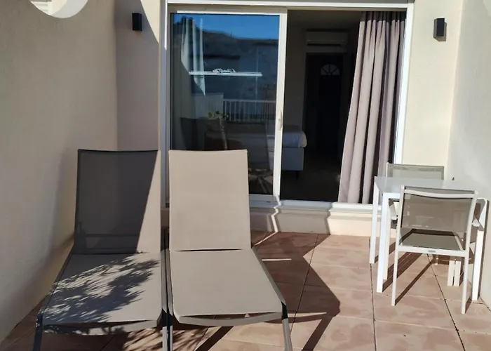 Hotel Le Jardin D'eden Réservé Aux Couples Agde